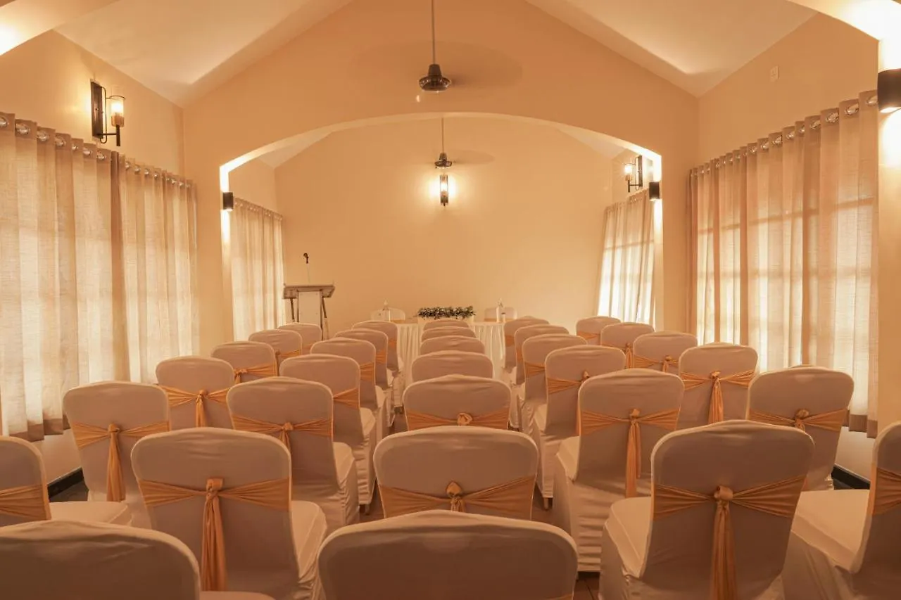 Dutch Manor Boutique Hotel Kochi